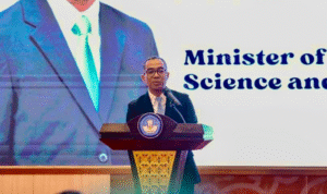 beasiswa KNB 2025, KNB Scholarship, mahasiswa internasional di Indonesia, Kemdiktisaintek, pendidikan tinggi Indonesia, Brian Yuliarto, Khairul Munadi, beasiswa untuk negara berkembang, mahasiswa asing 2025, program beasiswa internasional, diplomasi pendidikan, universitas Indonesia, beasiswa sarjana magister doktoral, kerja sama pendidikan antarnegara, Ilmuwan.ID